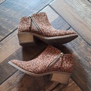 Time and Tru Brown Ankle Boots with Leopard Print